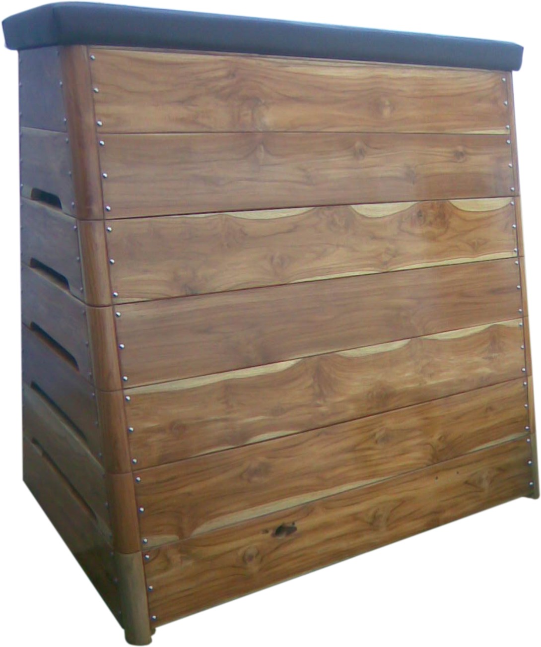 Vaulting Box